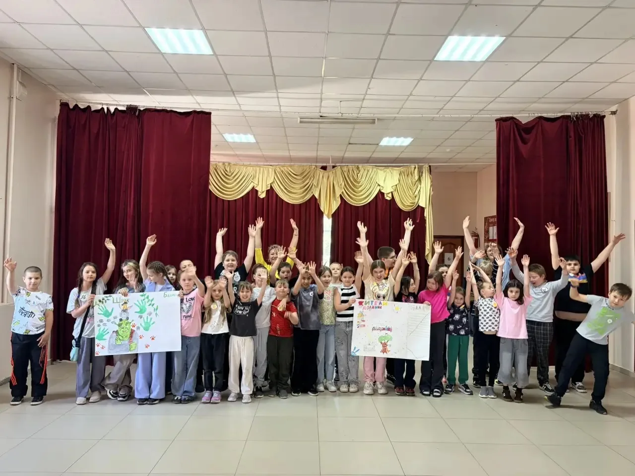 Торжественное открытие!

🎉Сегодня состоялось торжественное открытие пришкольного лагеря «Солнышко»!