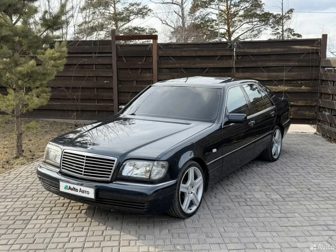 Легендарный «кабан» продаётся в Ангарске.

Mercedes-Benz S-класса 1996 года выпуска прошел полное во