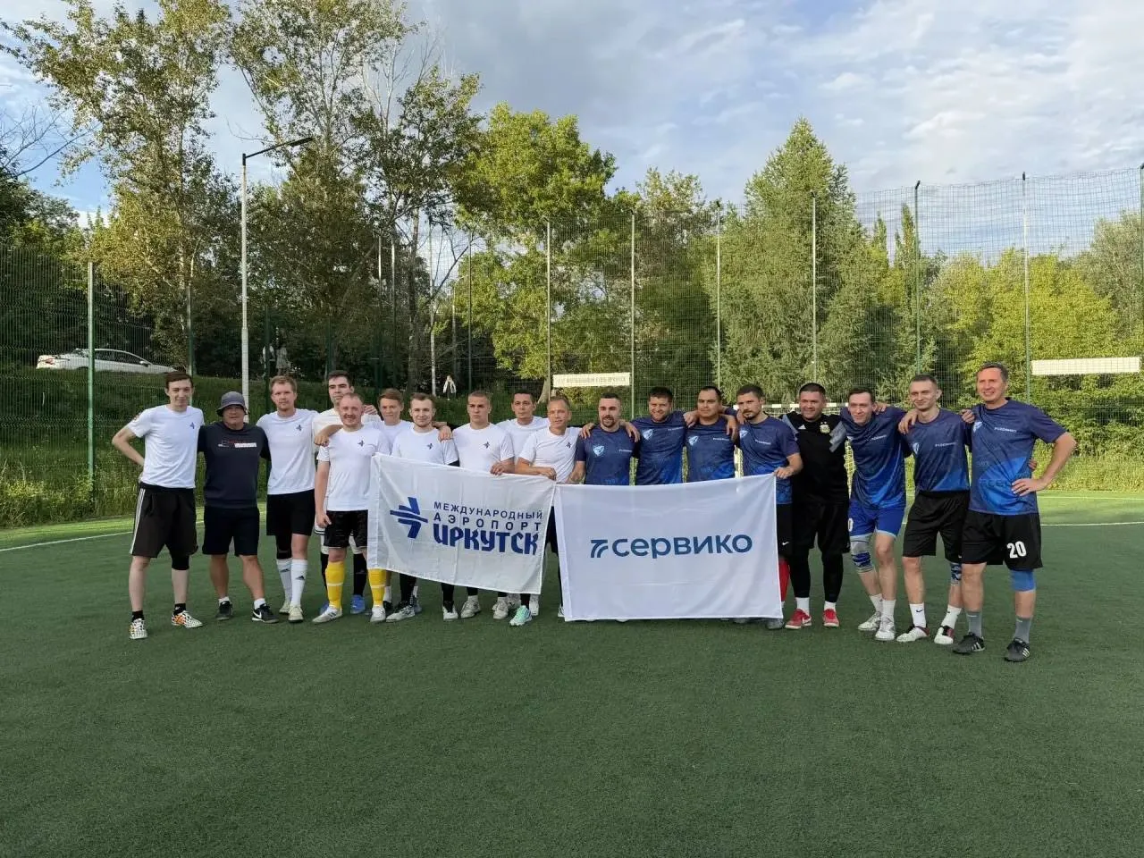 Рейс «Авиация – Логистика» выполнен успешно ⚽️

На футбольном поле встретились команды Иркутского аэ