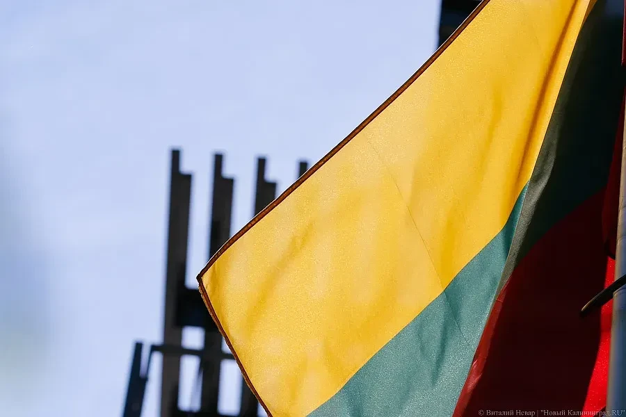 В аэропорту Вильнюса объявили о воздушной опасности из-за НЛО