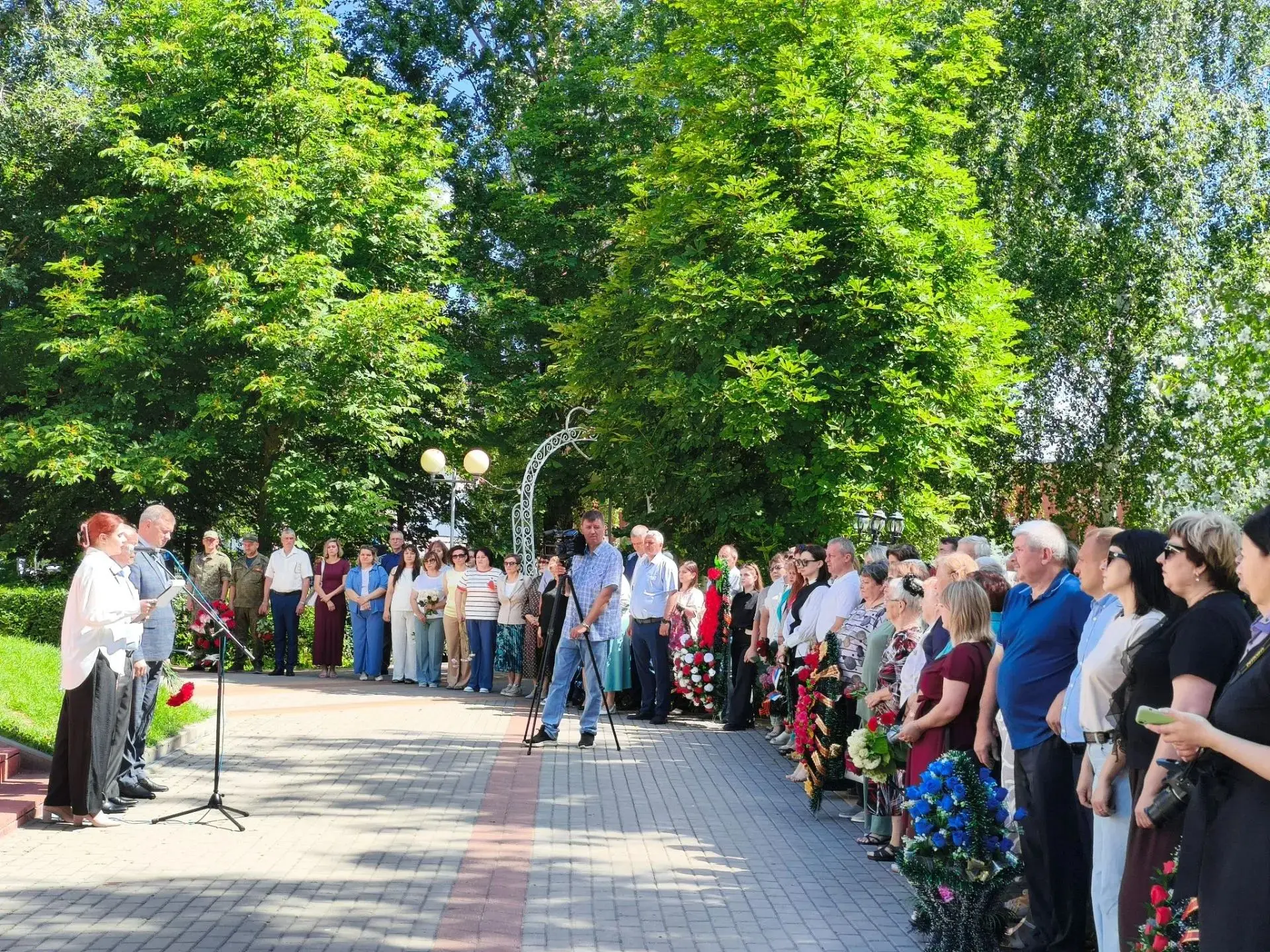 22 июня у Мемориала воинам-эртильцам состоялся митинг «Поклонимся великим тем годам», посвященный Дн