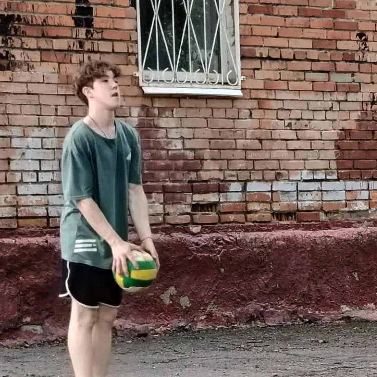 🏀Если все уехали, а ты остался, то это не повод грустить и унывать. Это повод замедлиться, уделить,