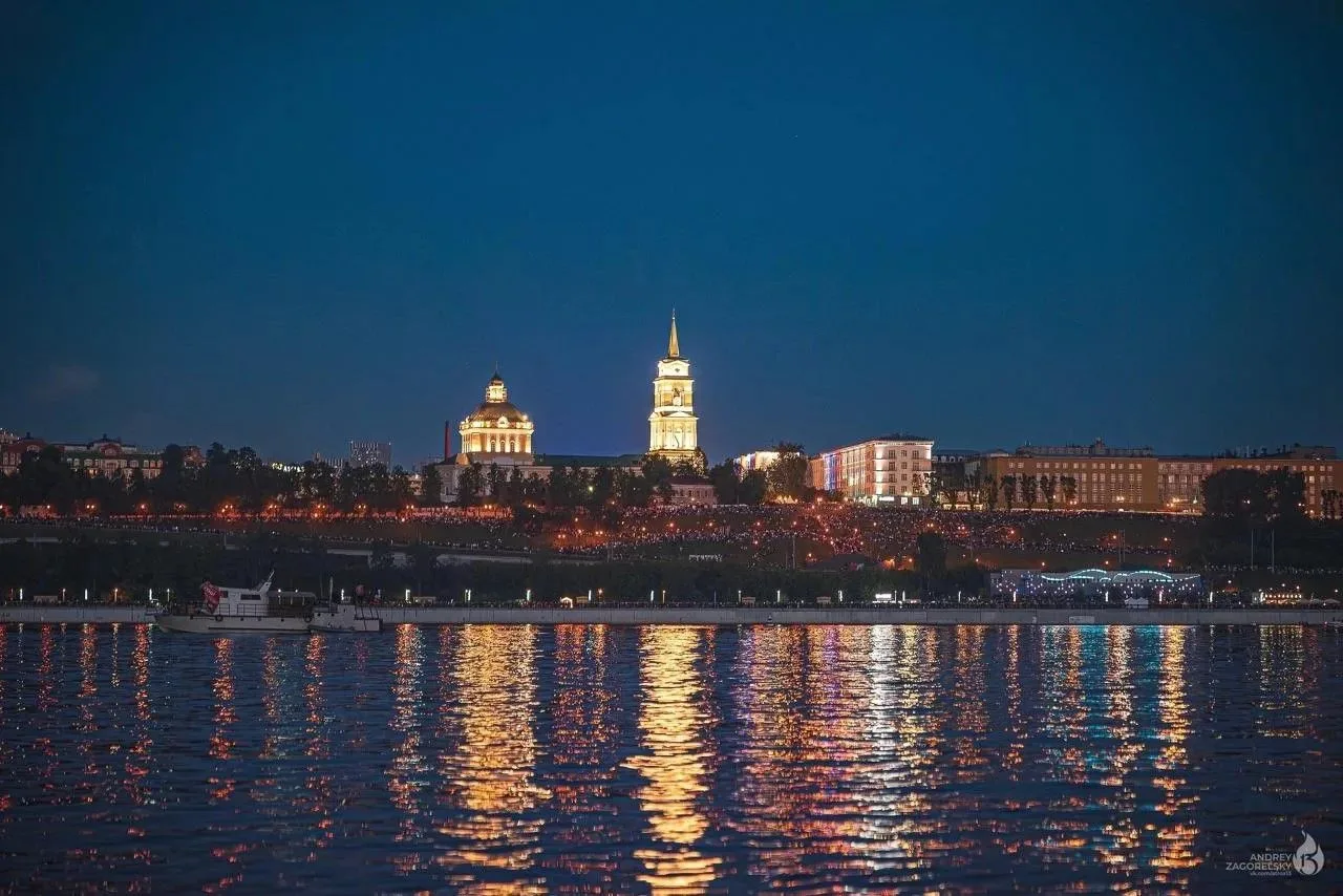 🌃 Вечер в городе П