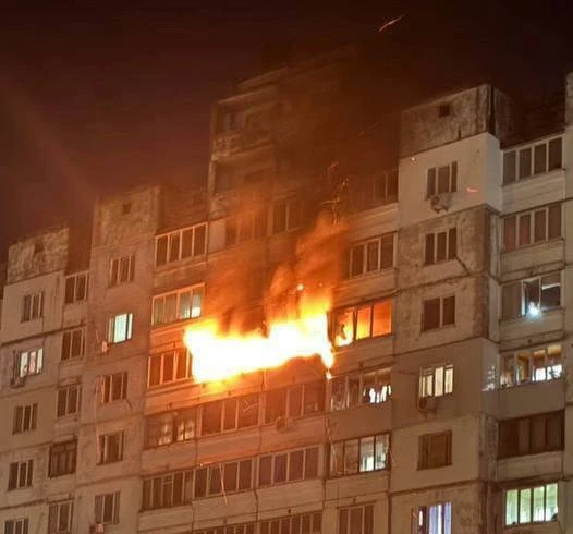 В Киеве часть города до сих пор без света.