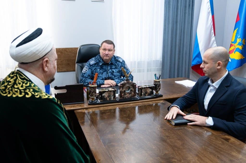Начальник ГУФСИН России по г. Санкт-Петербургу и Ленинградской области Александр Федоро...