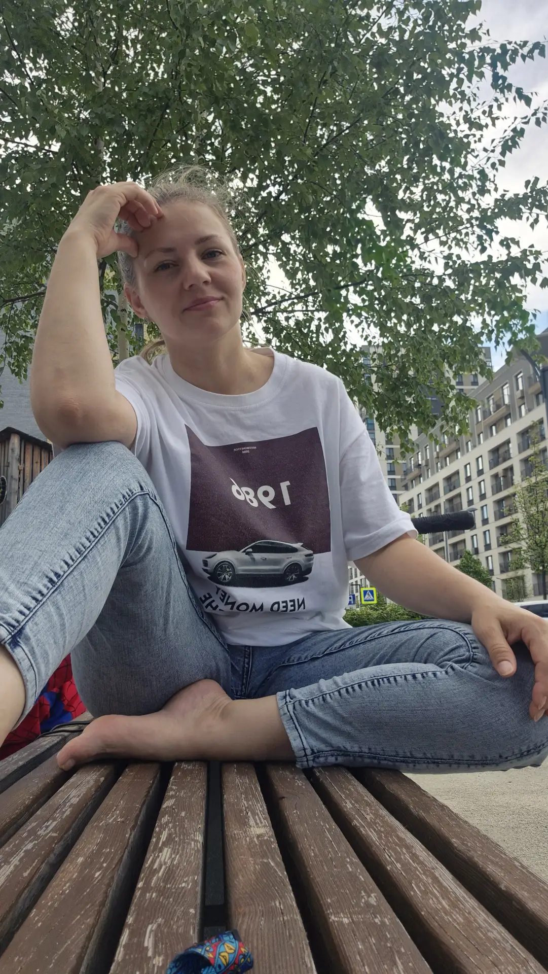Единственное, что у вас есть - ваша собственная жизнь❤️
Всё остальное вам точно не принадлежит.
