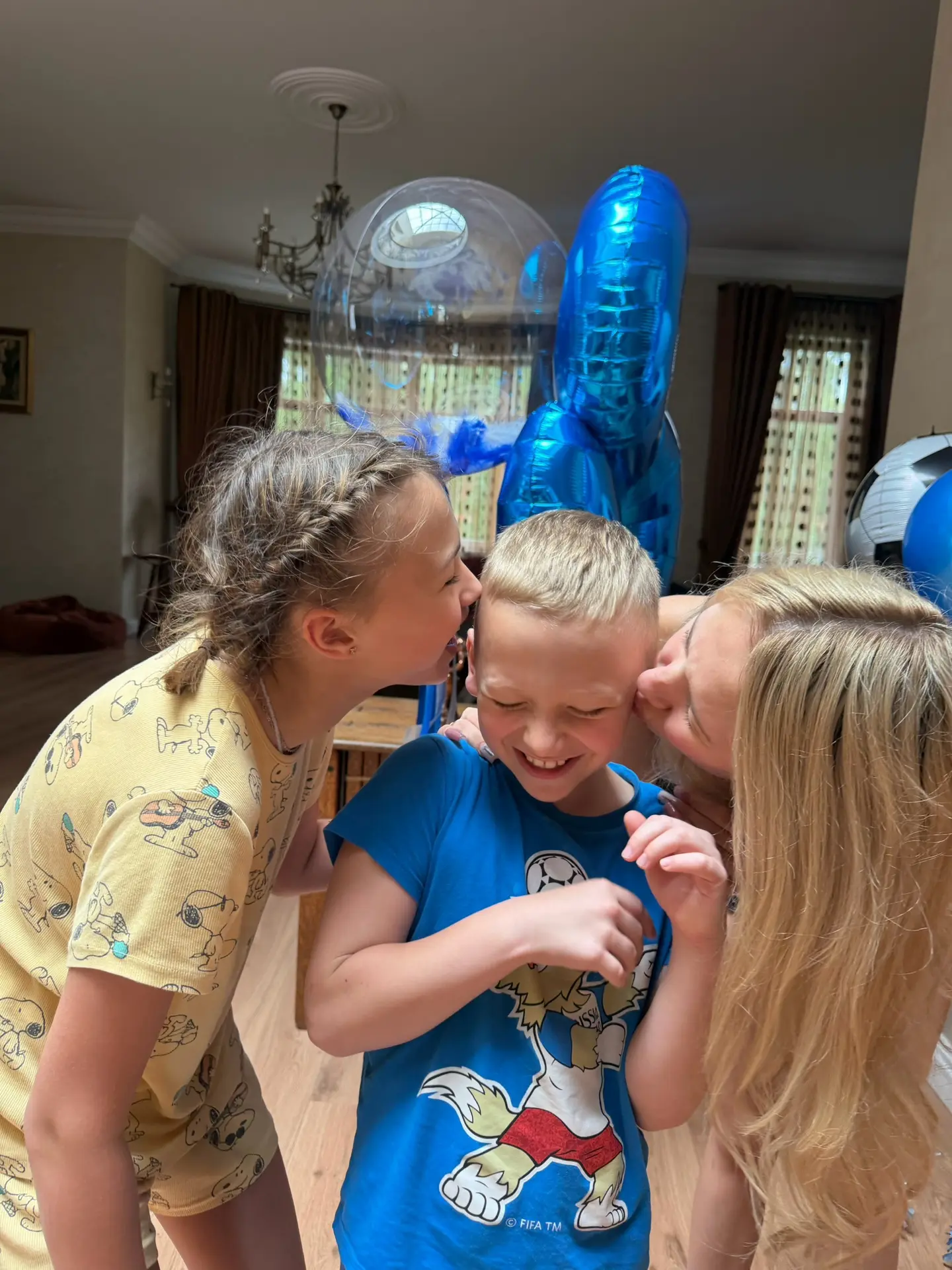 Наше утро сегодня началось с поздравлений! 🥳