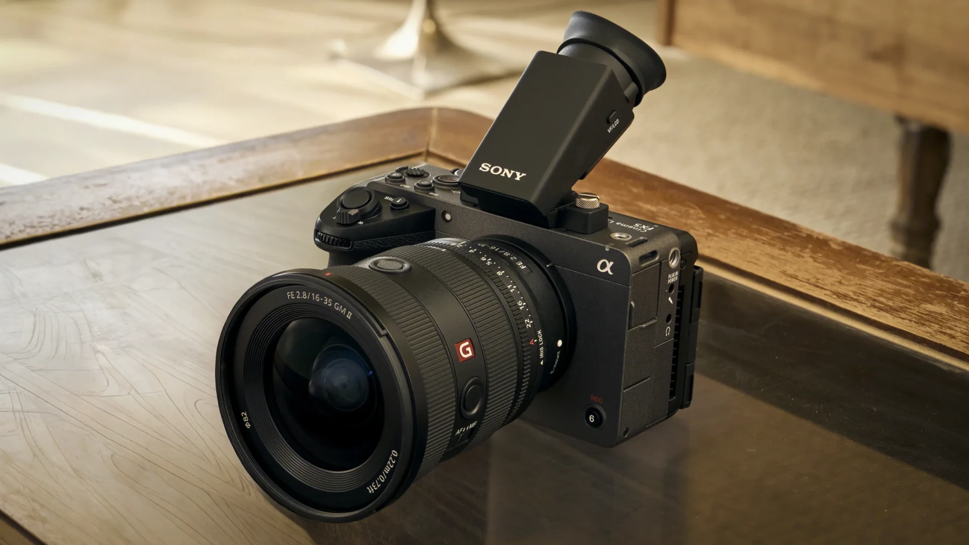 Sony FX5 задерживается из-за проблем с качеством?