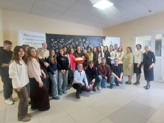 7 февраля в лицее впервые прошёл Вечер встречи выпускников!  Наш молодой лицей впервые распахнул сво
