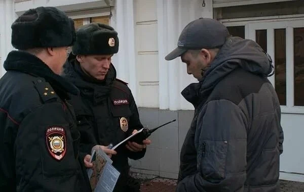 Путин подписал закон о профилактических беседах МВД с уклоняющимися от военной службы  Согласно доку