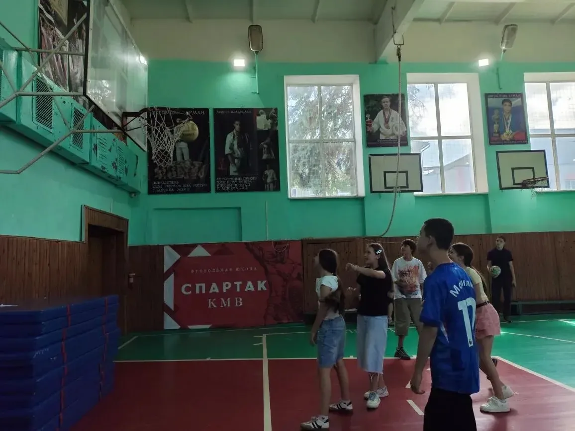 Летний двор, свисток, мяч — и наше пришкольное лето снова наполнилось драйвом! Сегодня ...