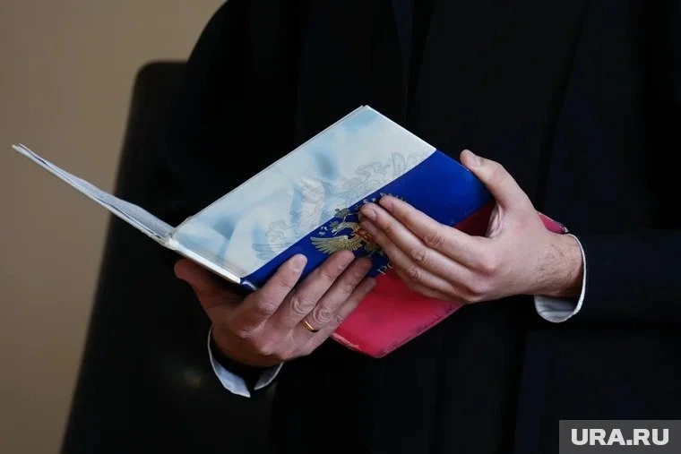 Чиновнику из мэрии Кургана, который сбил пенсионера, сократили срок на месяц.