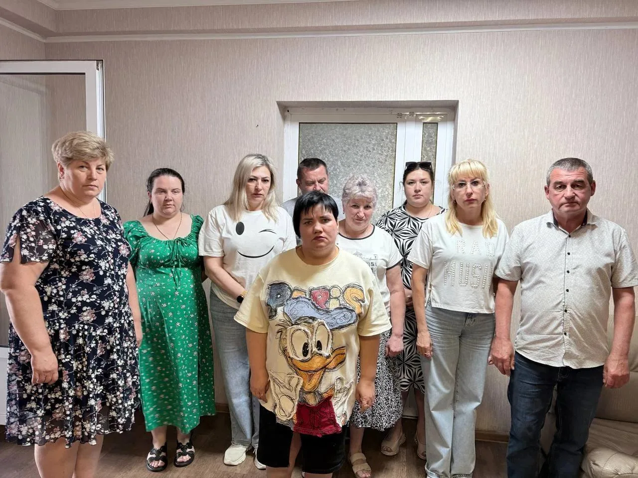 Сегодня сотрудниками ГБУ "ГВБ Г.МАКЕЕВКИ" проведена акция ко Дню памяти и скорби.
Сотрудники возложи