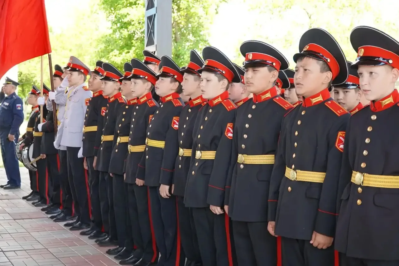 🇷🇺День России в детских лагерях: праздник, который объединил тысячи ребят

Сегодня, 12 июня, во вс