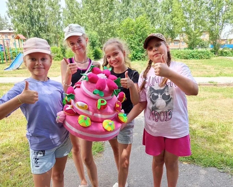 #культурагурьевскогоокруга#сдкраздольный
    👏🎊Наконец-то четверг!  На нашей детской игровой площа