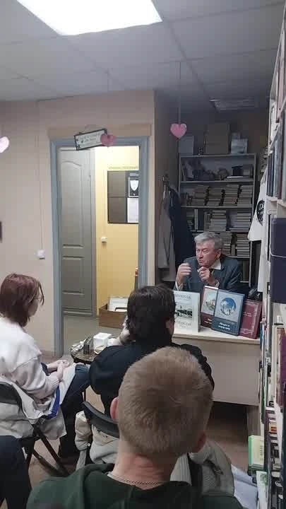 Live: Магазин Старой Книги (М.Ульяновой, 5)/Букинист