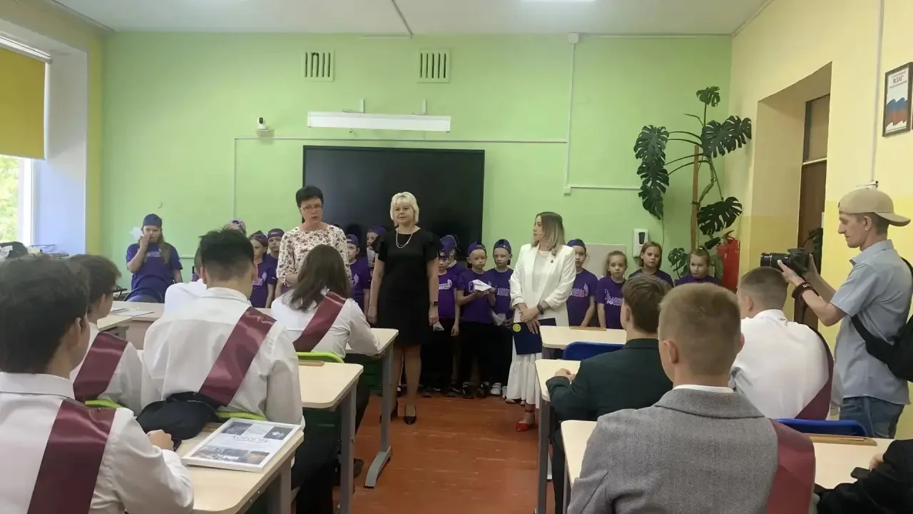 🛫 Традиция «Самолётик будущего»