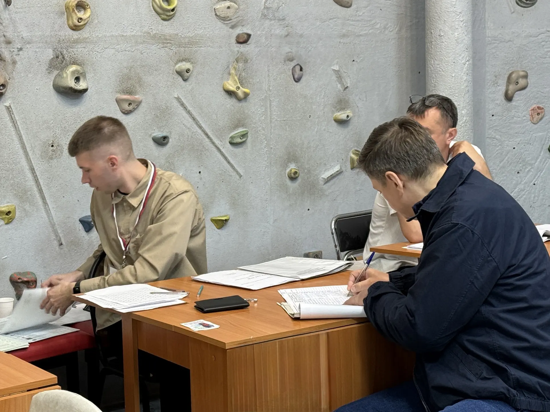 ✅ Проголосовал на избирательном участке в Тюмени
