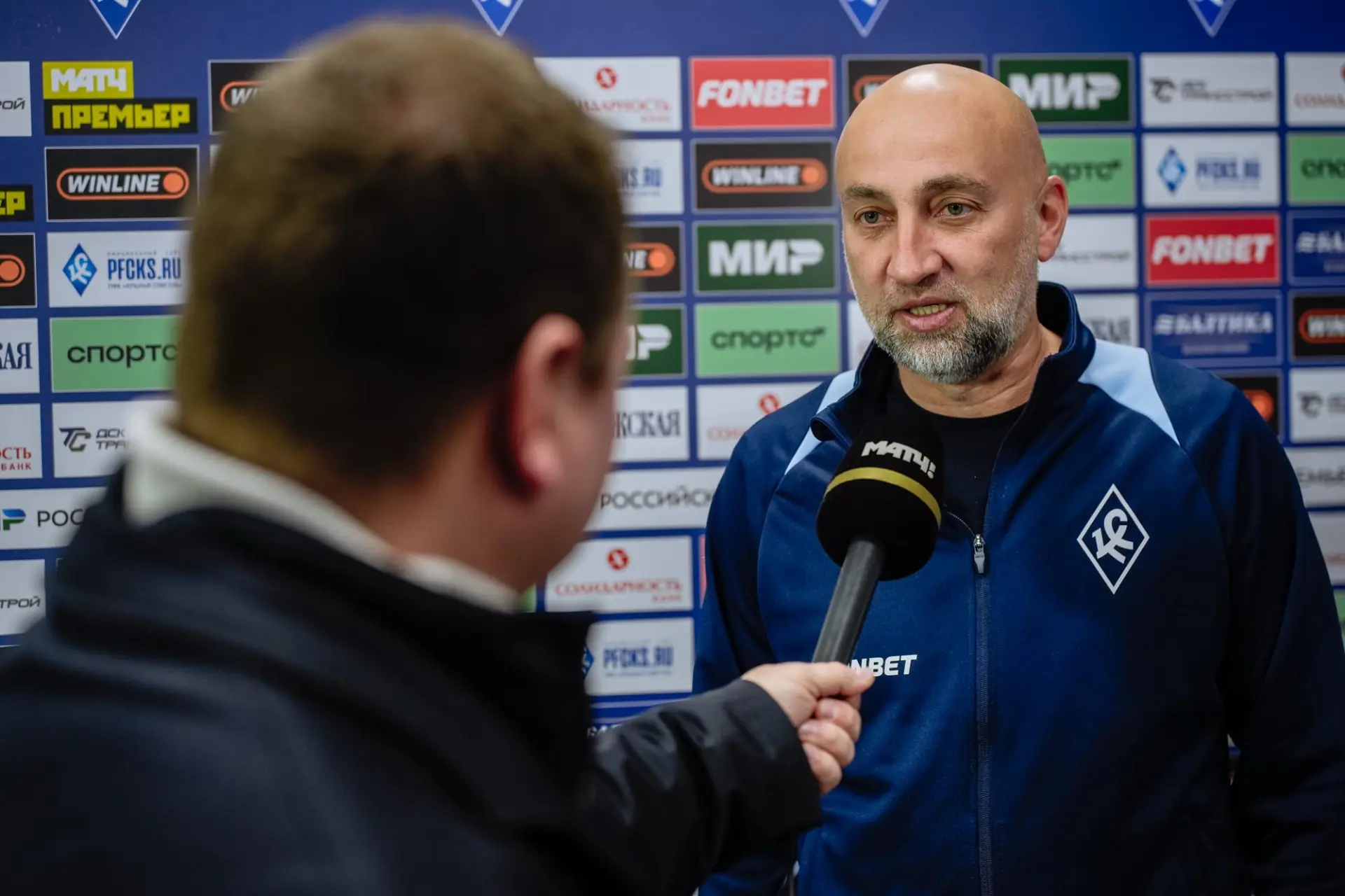 ⚽️ Экс-тренер «Крыльев Советов» покинул белорусский клуб через два месяца 

Магомед Адиев ушёл из «М