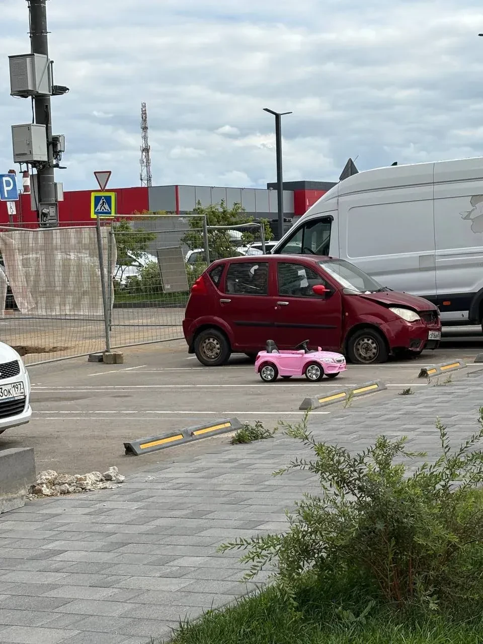 Уровень бронирования парковки — Москва.