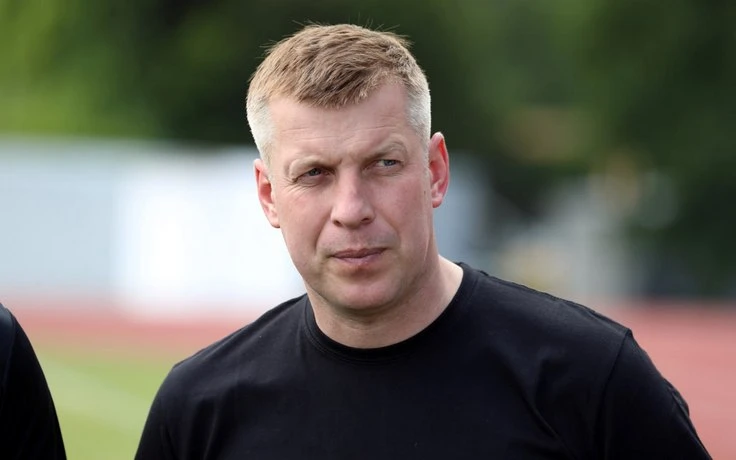 🏆 Михаил Мартинович и Дмитрий Молош в эфире программы "На грани фола" ⚽️ оценили проше...