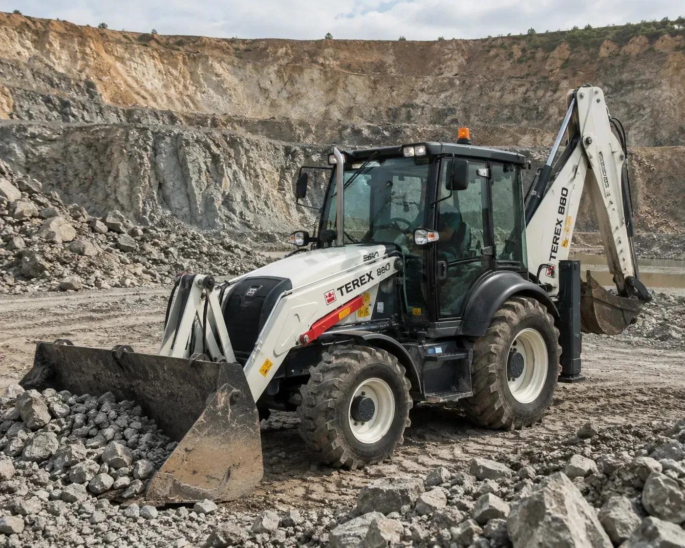 Вакансия ✅ Машинист экскаватора-погрузчика Terex 860 Шушары, Санкт-Петербург  👉 Зарплата: от 600руб.