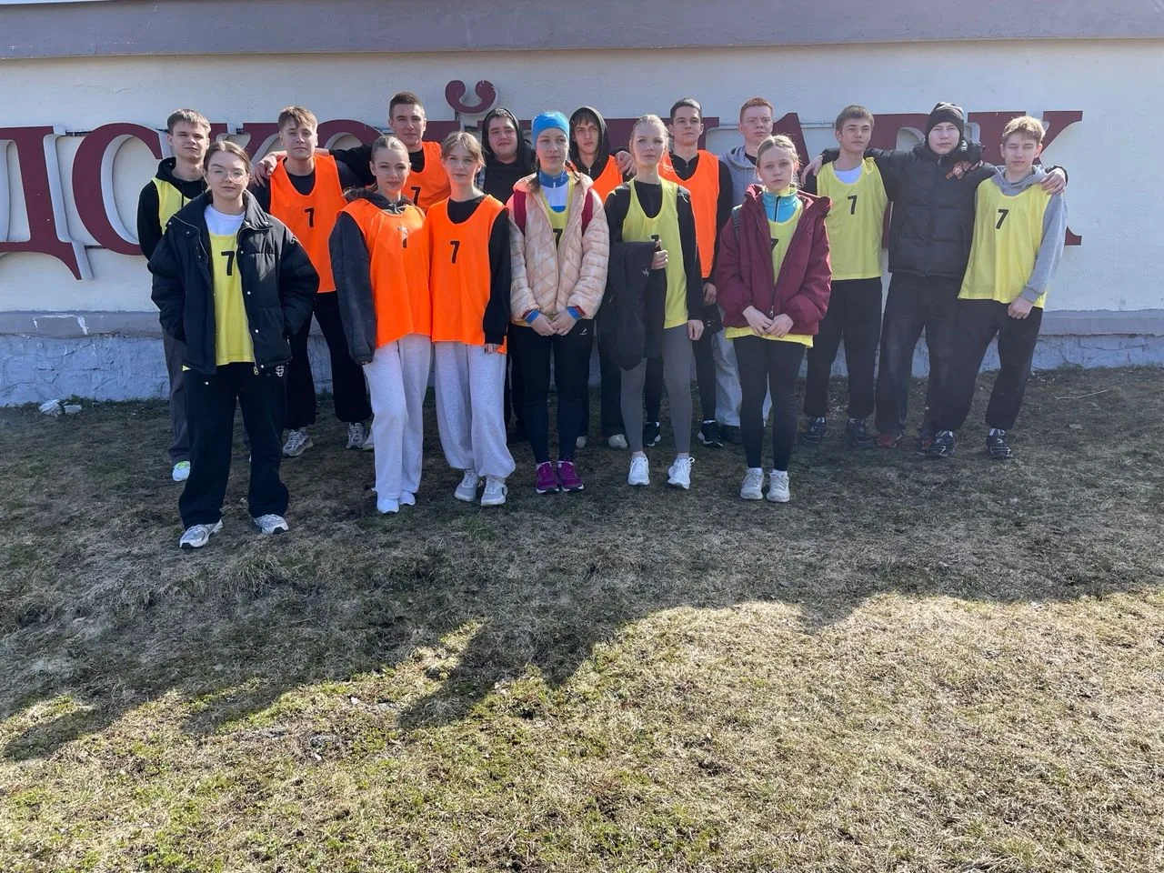 ⭐В День Победы в городском парке прошла легкоатлетическая эстафета. Это не просто соревнования, а да