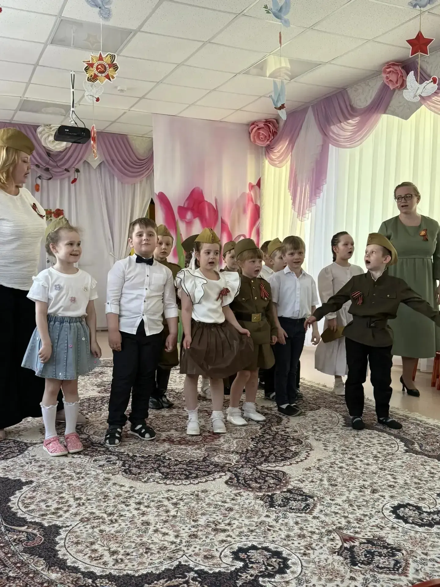 Ставший традиционным ежегодный Фестиваль военно-патриотической песни снова поразил гостей и членов ж