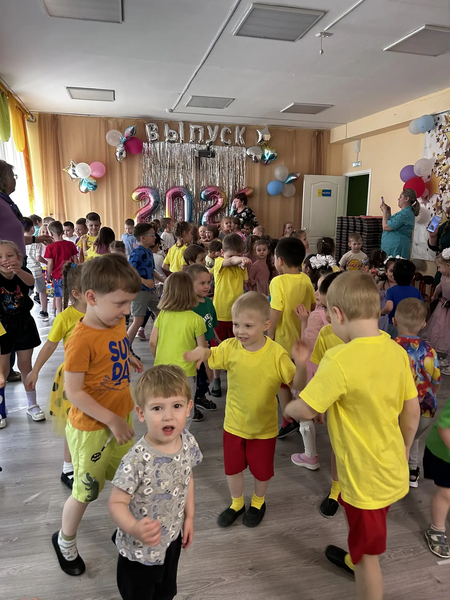 🎉 Сегодня у нас был потрясающий праздник — праздничный концерт ко Дню защиты детей! 🥳
