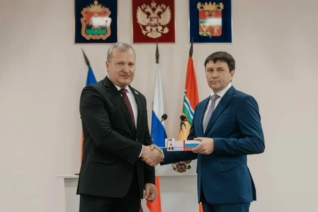 Глава Ленинск-Кузнецкого муниципального округа официально вступил в должность!