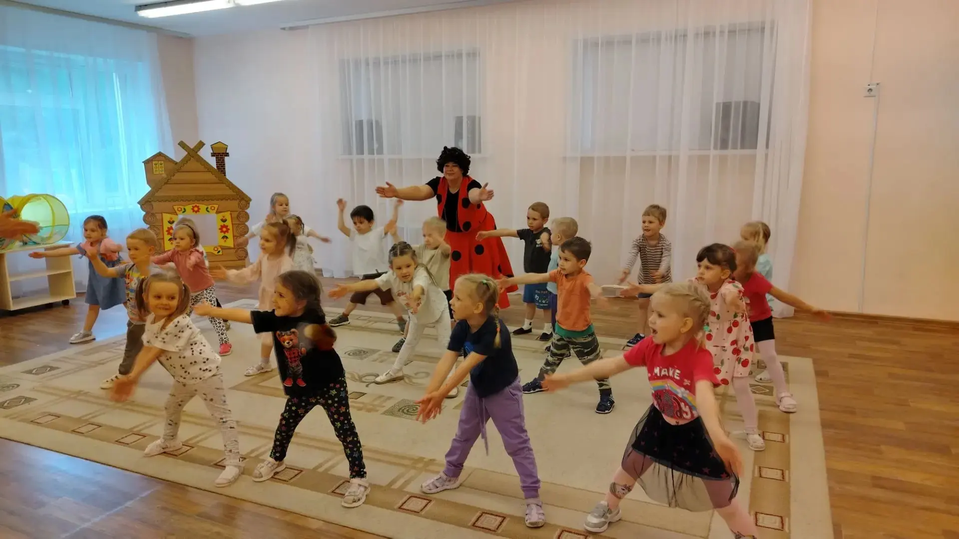 ❤️Умеете ли вы удивляться и радоваться?
Наши ребята точно умеют и любят😉

Ребята 2 младшей группы о