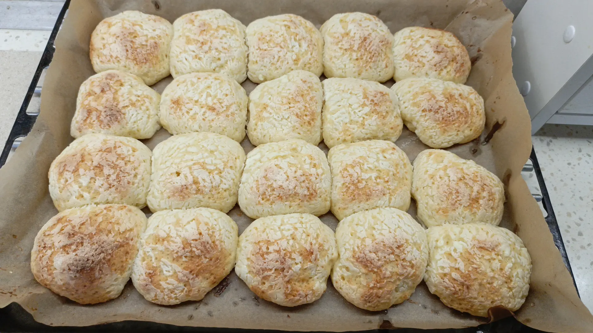 Мой вечер такой, с творожными булочками)❤❤❤