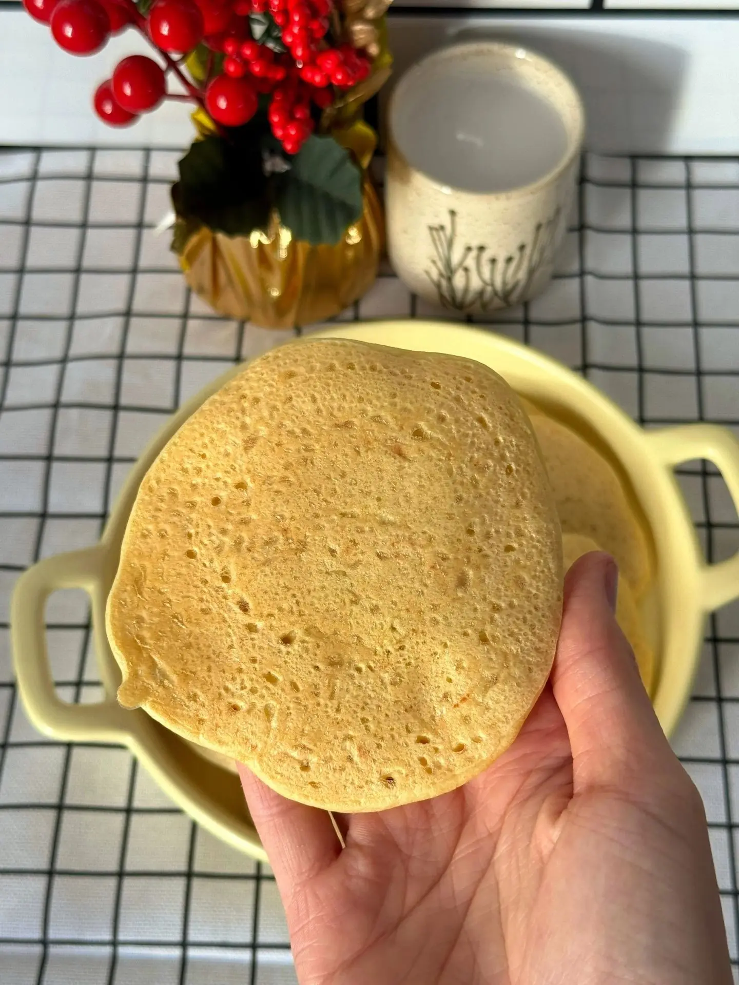 🥞НУТОВЫЕ ОЛАДЬИ С КАБАЧКОМ🍆
Подпишись на ПП-рецепты 👈🥰

〰️Ингредиенты:

Нутовая мука - 140 гр
Ми