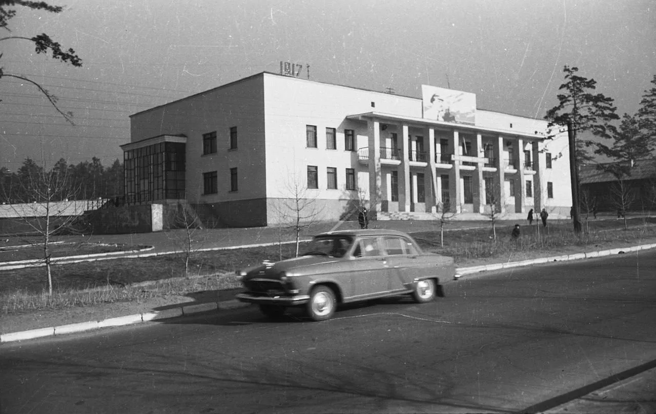 🏛️ Дом культуры машзавода на Новобульварной, 1967 год.