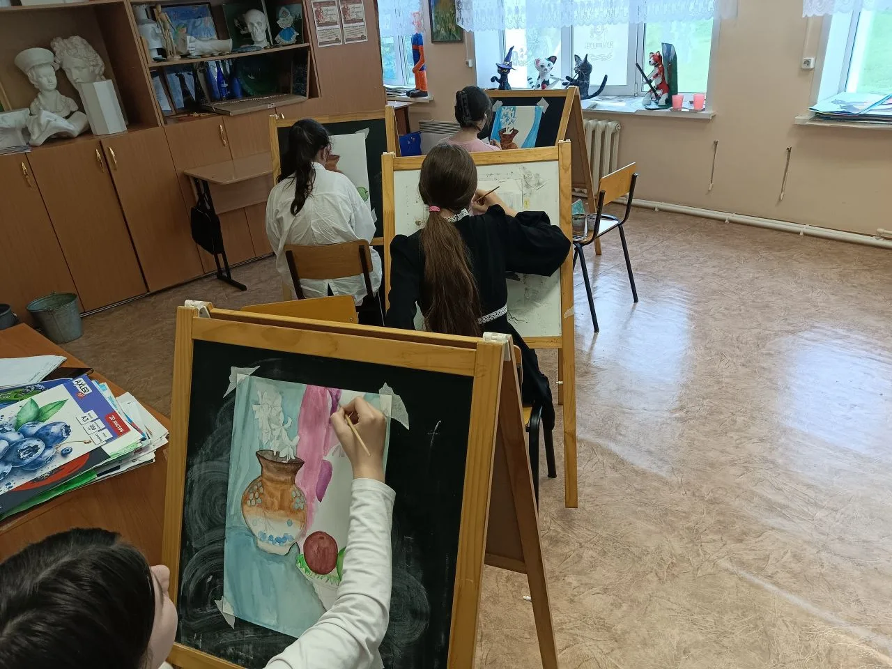 20 мая в детской школе искусств с. Инзер прошел переводной экзамен 2 и 3 класса по Живо...