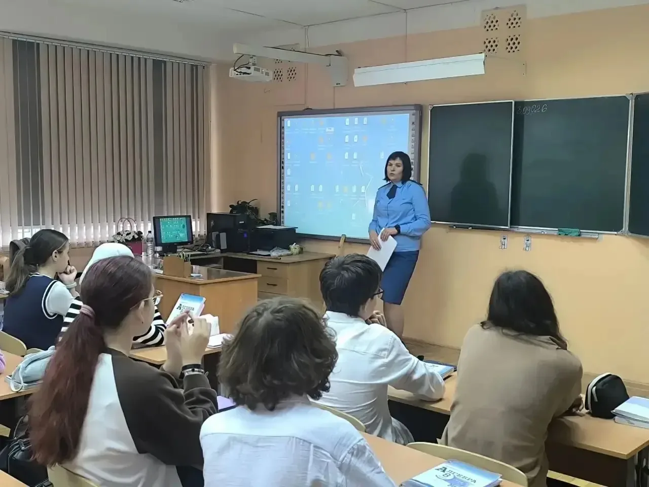 Сегодня работники прокуратуры приняли участие в мероприятиях, посвящённых Дню солидарно...