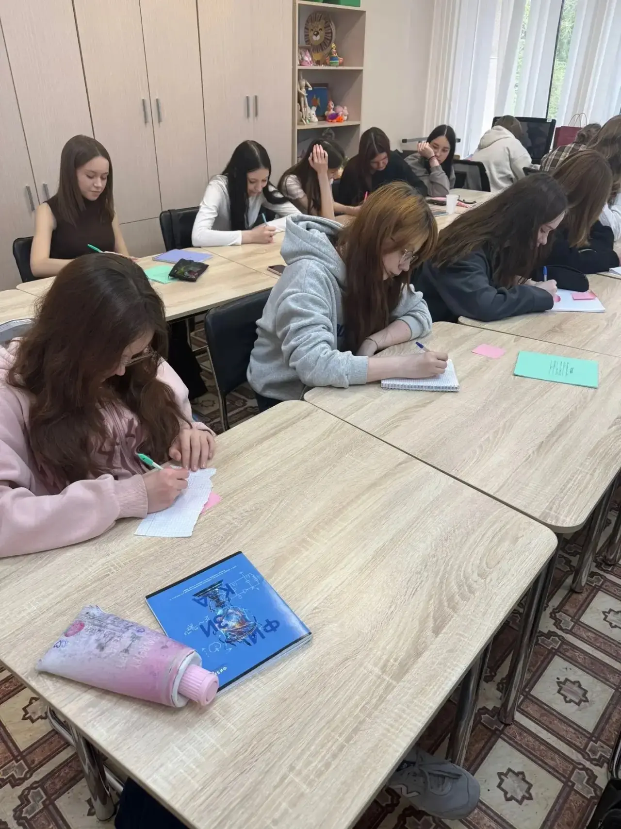 🧘‍♀️ ЗОЖ — это не только спортзал: в колледже прошла встреча с психологом о гармонии и...