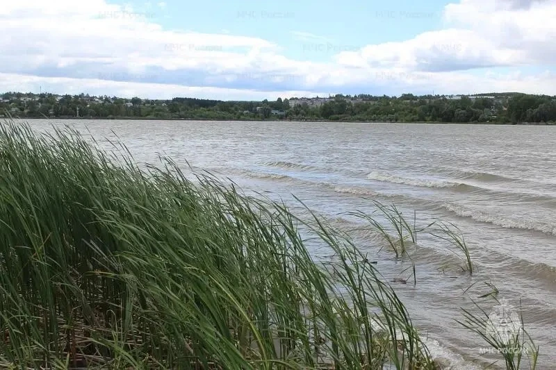 📍Вчера в реке Барда на территории Березовского округа обнаружено тело мужчины

18 июня, в 15:30 из 