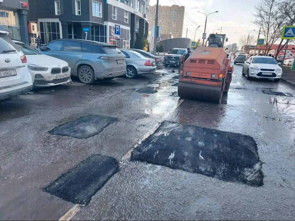 В Королёве устранено более 700 ям на дорогах с начала года  Общая площадь восстановительных работ пр