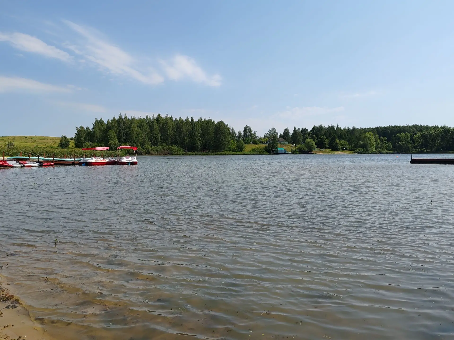 ЛЕТО У ВОДЫ: ПРОСТЫЕ ПРАВИЛА БЕЗОПАСНОСТИ