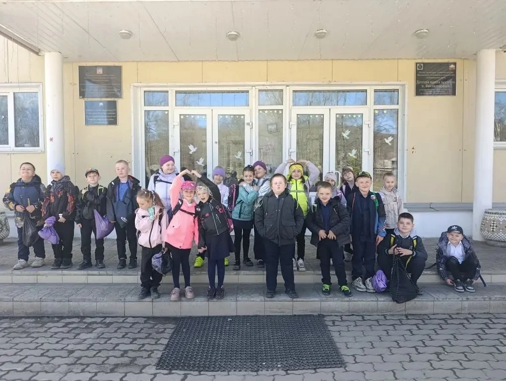 Экскурсия первоклассников в школу искусств🎭
