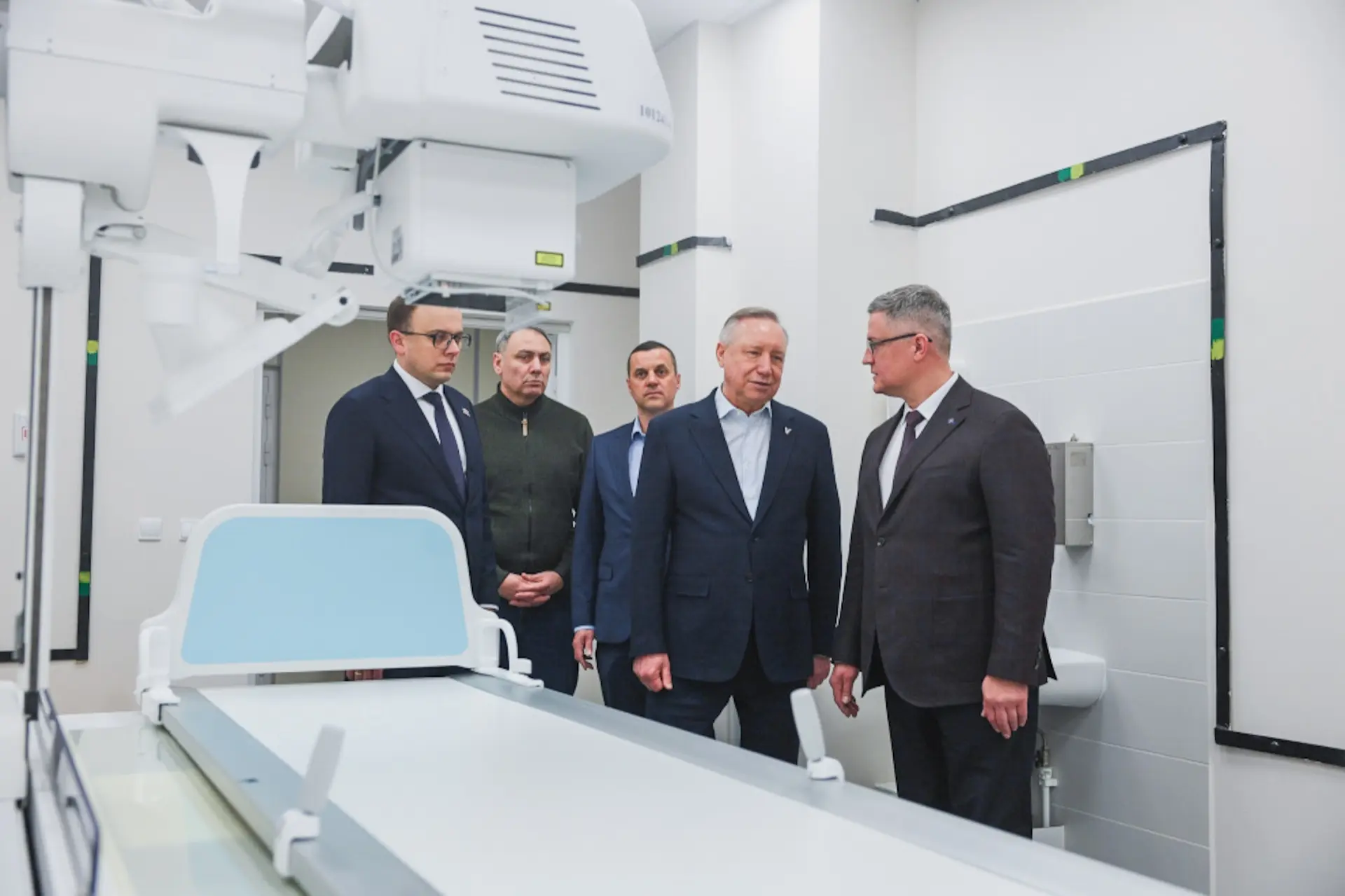 Последовательно обновляем сеть городских поликлиник.   Был с рабочим объездом в Красногвардейском ра