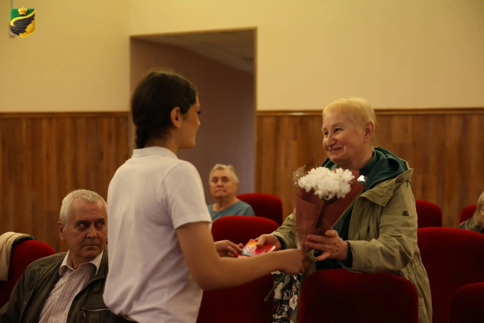 🎉 Улыбки, поздравления и праздник!