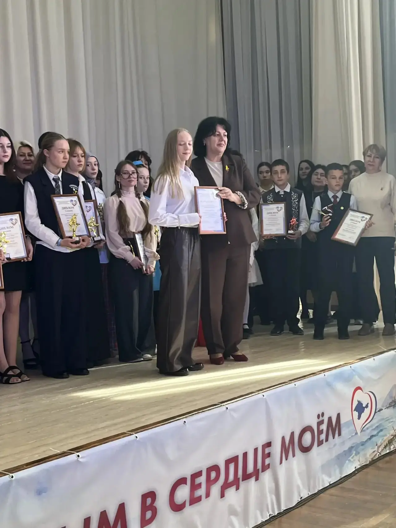 Крым в сердце моем 2026🇷🇺  📌На базе МБОУ «Школа-гимназия, детский сад № 25» прошла церемония торжест