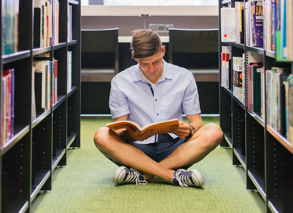 В Перми откроется первый книжный клуб для мужчин