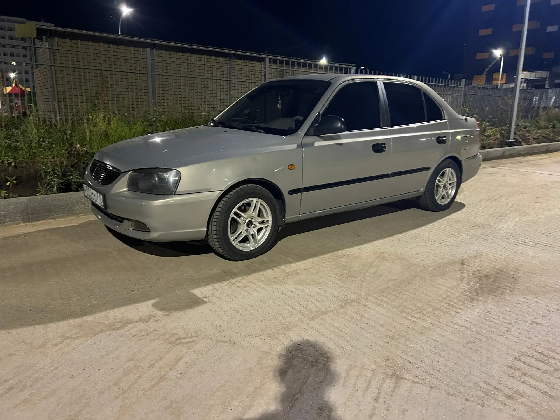 2007 год 2 хоз. Цена 285000 89656566659