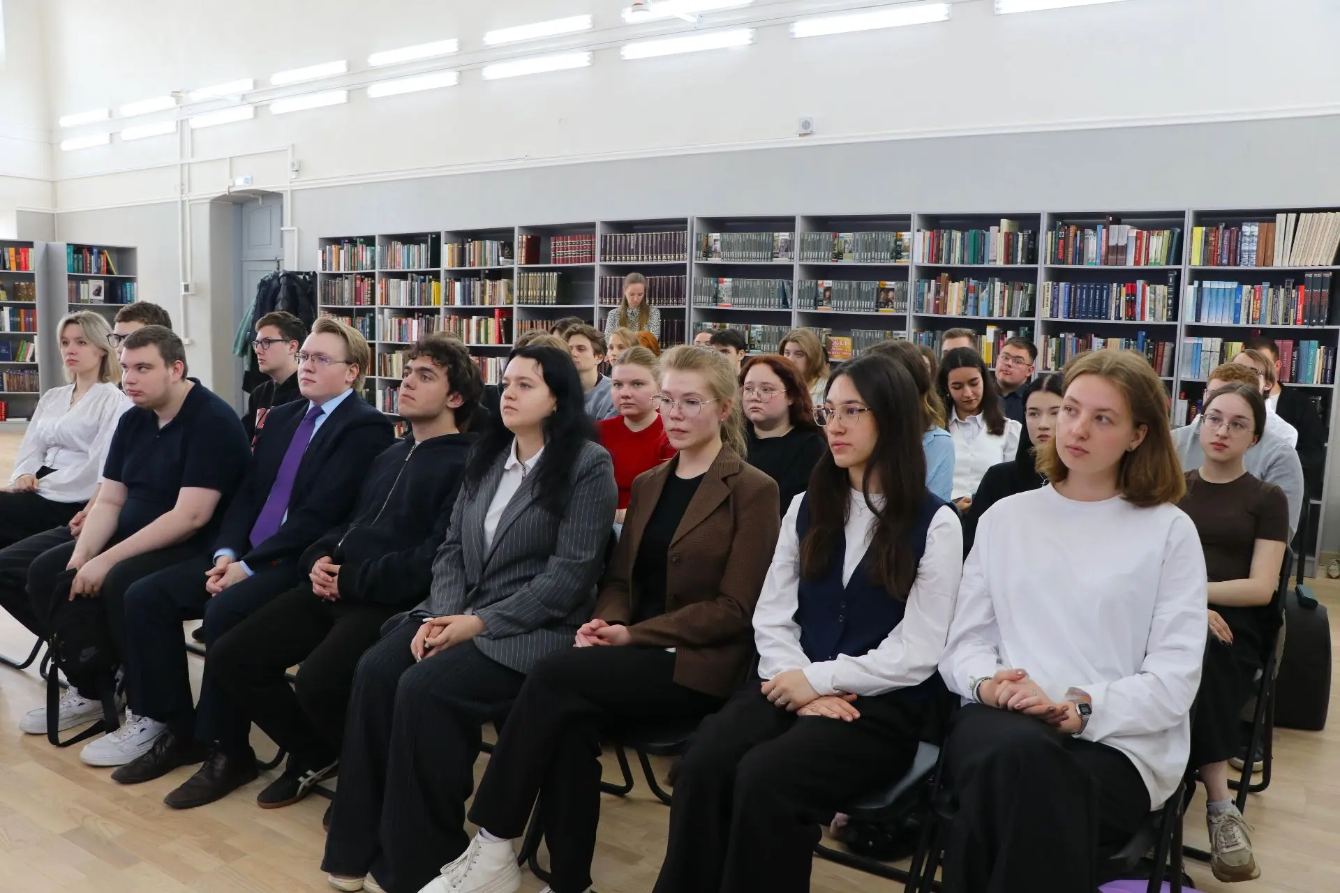 📍Студенты факультета истории и права приняли участие в модерации заявок Бессмертного п...