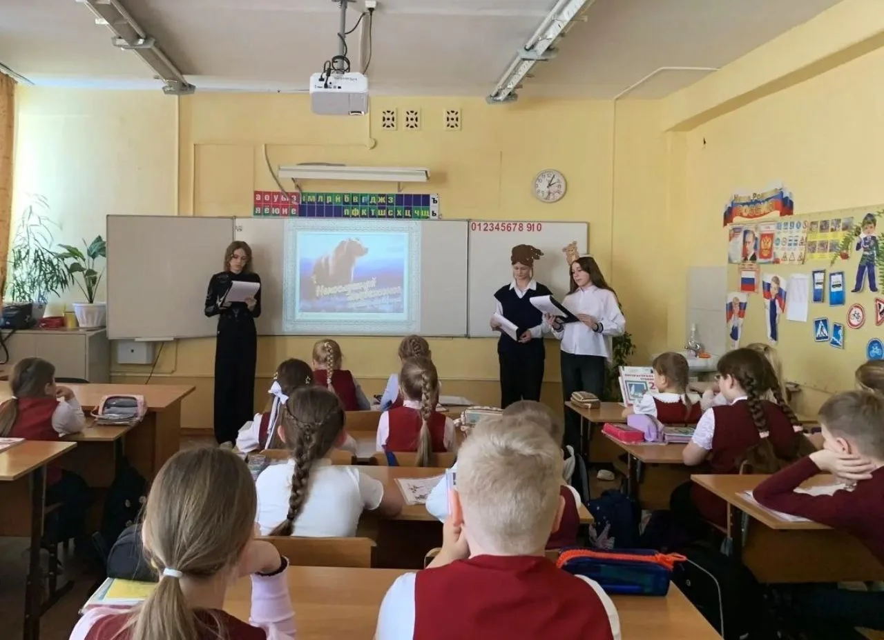 ✅В рамках недели русского языка и литературы, Года единства народов России ученики 5-6 классов побыв