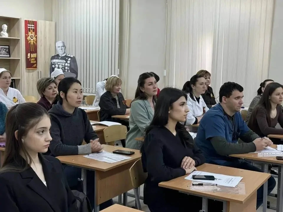 🎖️Диктант Победы провели в организациях государственной системы здравоохранения Ставропольского края