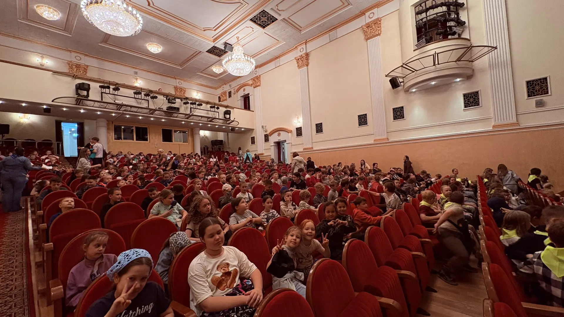📣 Первый день школьного лагеря «Хоровод дружбы» — море впечатлений и позитива! 📣